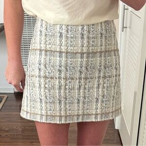 Alice + Olivia Ivory Tweed Skirt with Tags Sz. 6